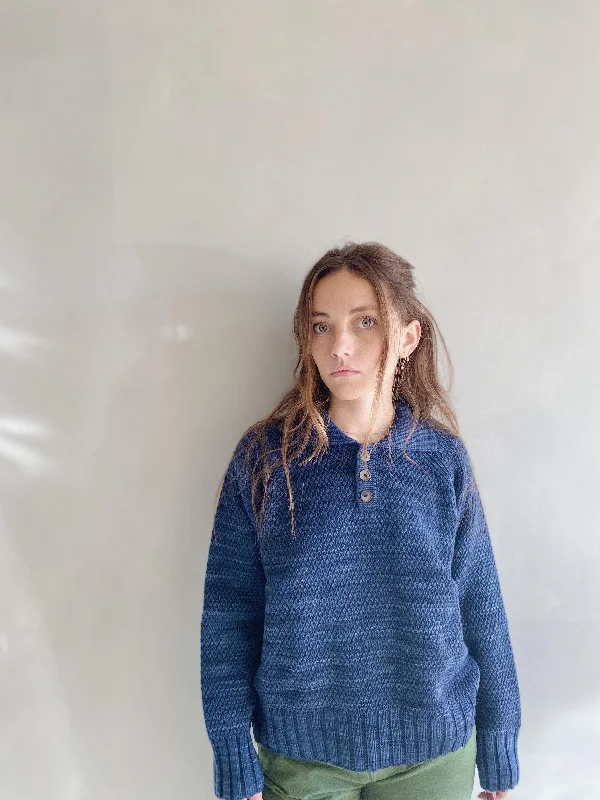 evan seed stitch pullover in navy merino