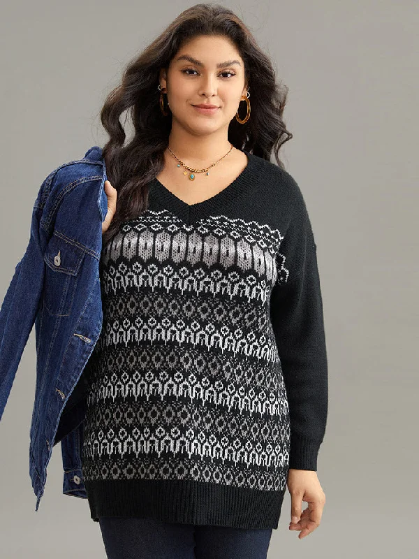 Loose V Neck Geometric Print Jacquard Pullover