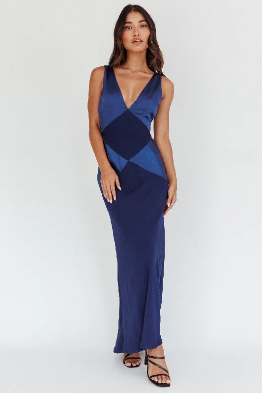 Soul Fire V-Neck Maxi Dress Navy