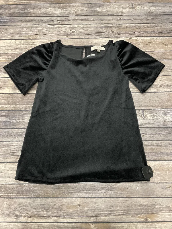 Top Short Sleeve By Loft In Black, Size: Xs